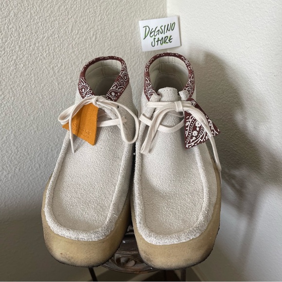 Clark Original Paisley Print Ankle Boots - Picture 4 of 11